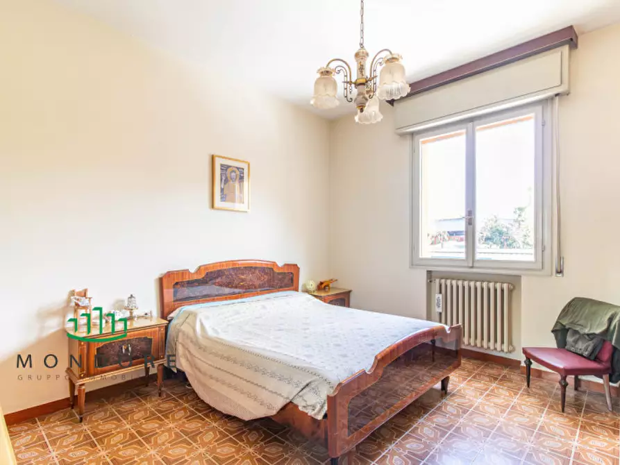 Immagine 26 di Palazzo in vendita  in VIA VINICIO PESCERELLI 82 a San Pietro In Casale