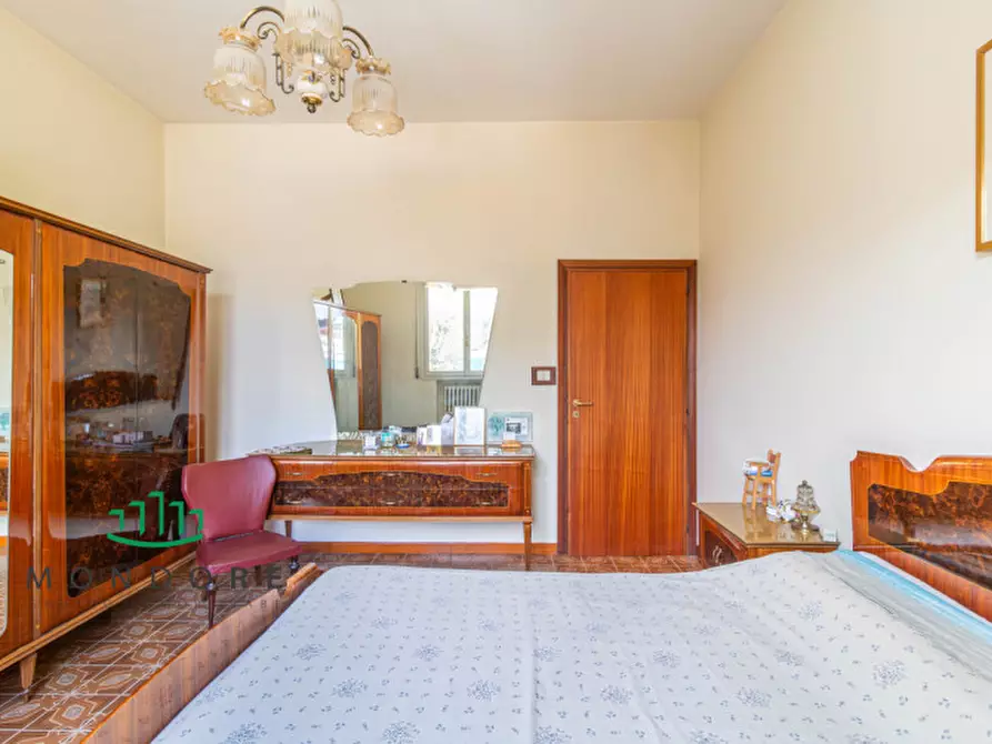 Immagine 29 di Palazzo in vendita  in VIA VINICIO PESCERELLI 82 a San Pietro In Casale