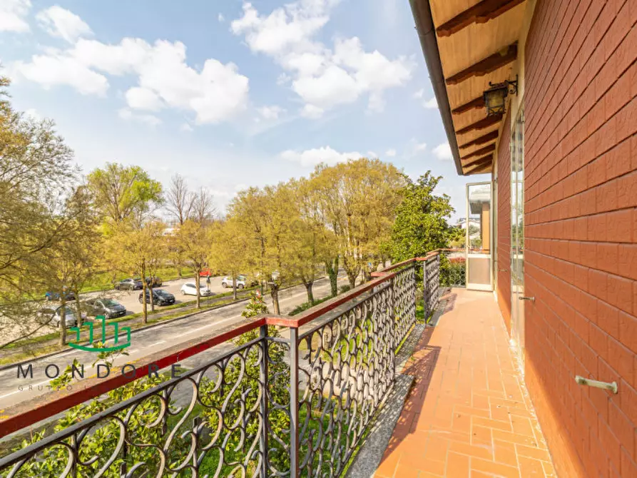 Immagine 33 di Palazzo in vendita  in VIA VINICIO PESCERELLI 82 a San Pietro In Casale