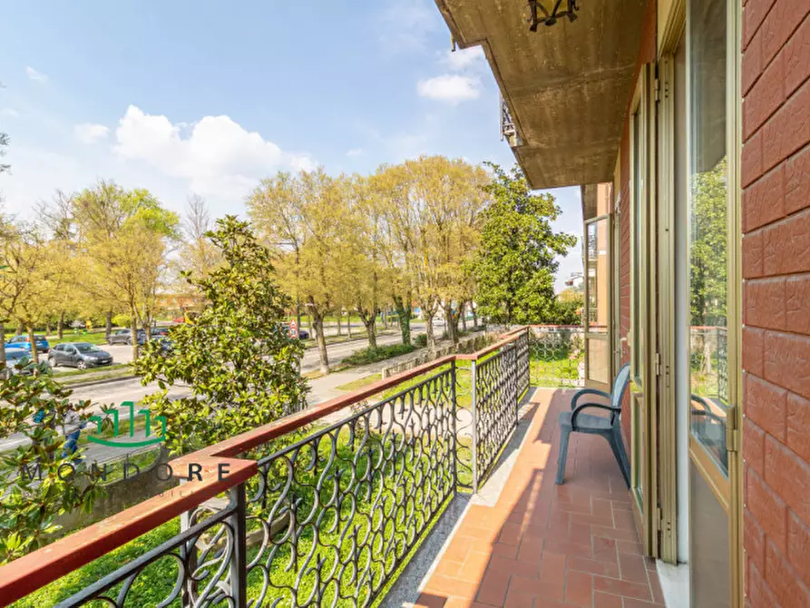 Immagine 37 di Palazzo in vendita  in VIA VINICIO PESCERELLI 82 a San Pietro In Casale