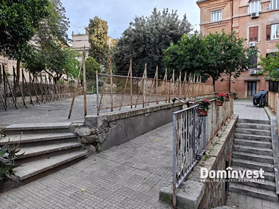 Immagine 7 di Appartamento in affitto  in Via Fausto Vettor a Roma