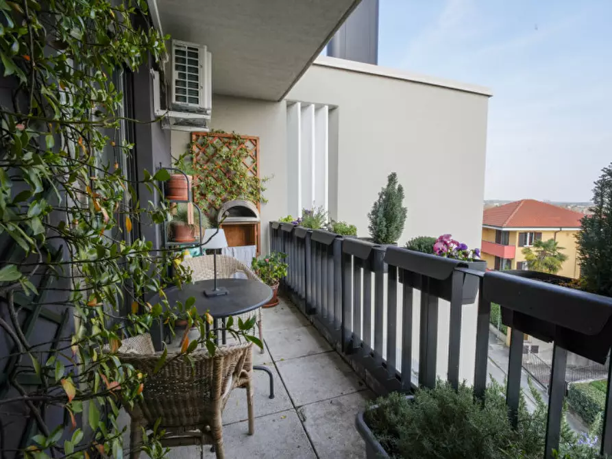 Immagine 15 di Appartamento in vendita  in Via Edison 5 a Biassono