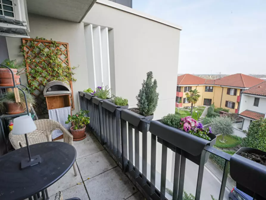 Immagine 18 di Appartamento in vendita  in Via Edison 5 a Biassono