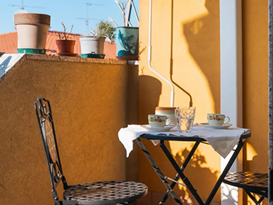 Immagine 25 di Appartamento in vendita  in Via Luigi Einaudi 84 a Curtatone