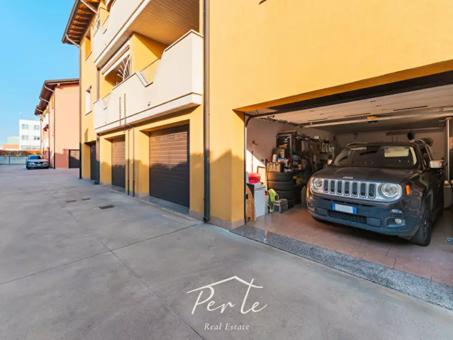 Immagine 28 di Appartamento in vendita  in Via Luigi Einaudi 84 a Curtatone