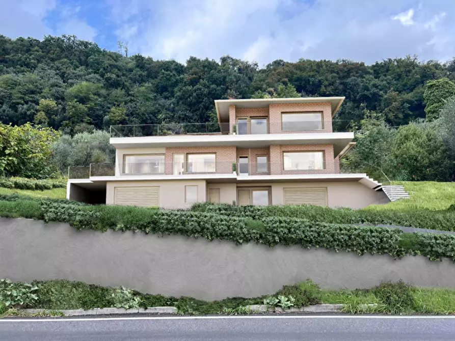 Immagine 7 di Casa bifamiliare in vendita  in Viale Asiago a Bassano Del Grappa