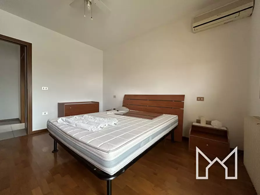 Immagine 7 di Appartamento in vendita  a Rossano Veneto