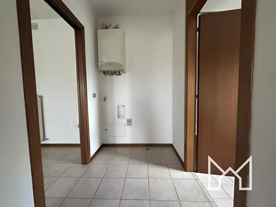 Immagine 10 di Appartamento in vendita  a Rossano Veneto