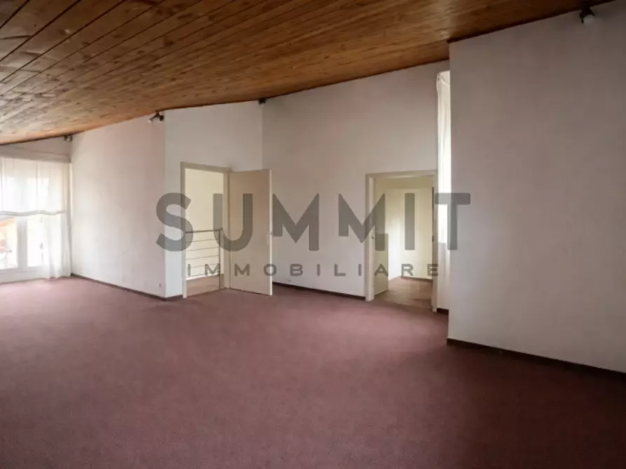 Immagine 6 di Laboratorio in affitto  a Zugliano