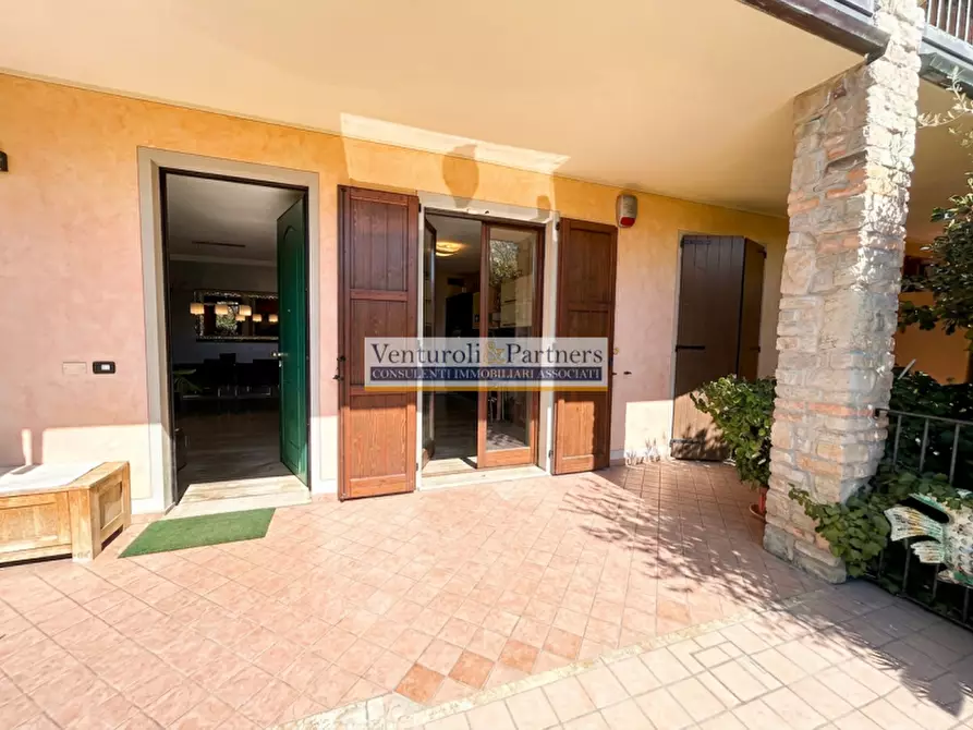 Immagine 2 di Appartamento in vendita  in Via L. Einaudi a Lonato del Garda