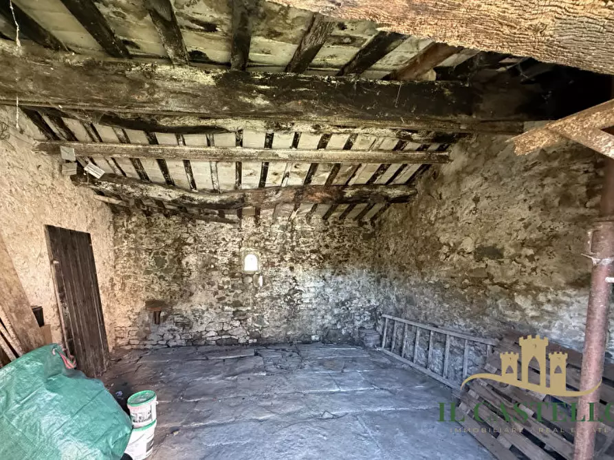 Immagine 28 di Villetta a schiera in vendita  a Cortona