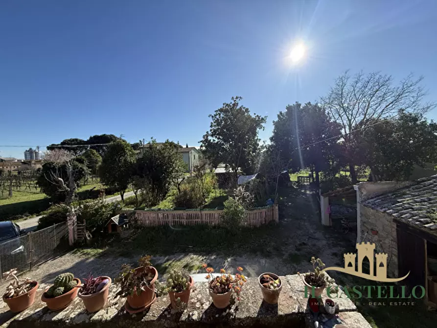 Immagine 33 di Villetta a schiera in vendita  a Cortona