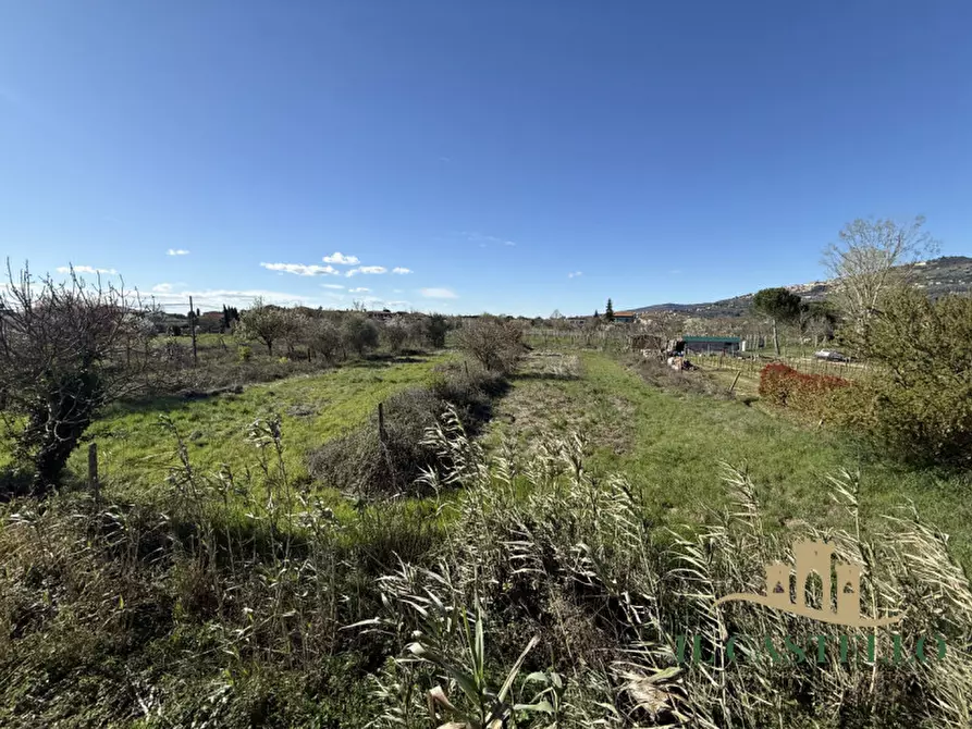 Immagine 38 di Villetta a schiera in vendita  a Cortona