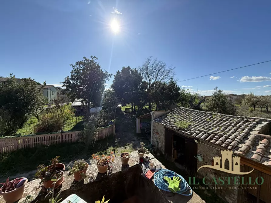 Immagine 39 di Villetta a schiera in vendita  a Cortona