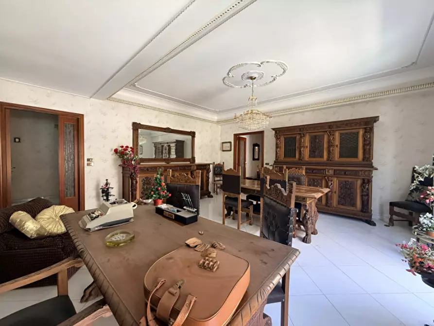 Immagine 2 di Appartamento in vendita  in Piazza XXV Aprile, 7 a Milazzo