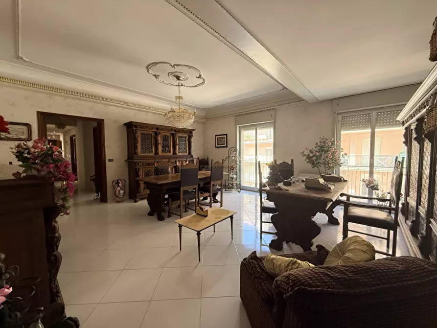 Immagine 4 di Appartamento in vendita  in Piazza XXV Aprile, 7 a Milazzo