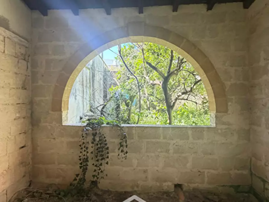 Immagine 1 di Appartamento in vendita  in via san francesco d'assisi,40 a Squinzano