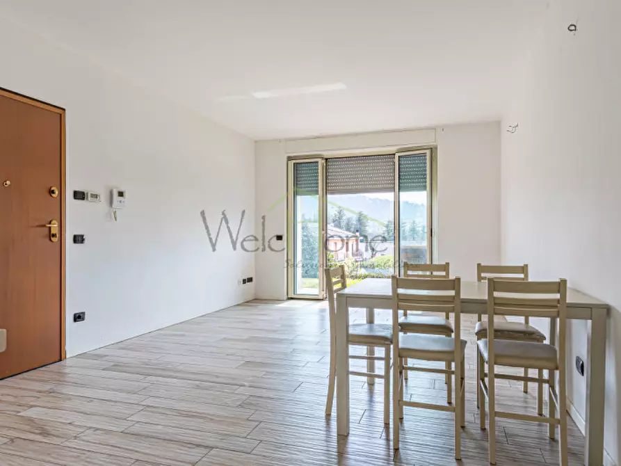 Immagine 4 di Appartamento in vendita  in Via Raffaello a Tavernerio