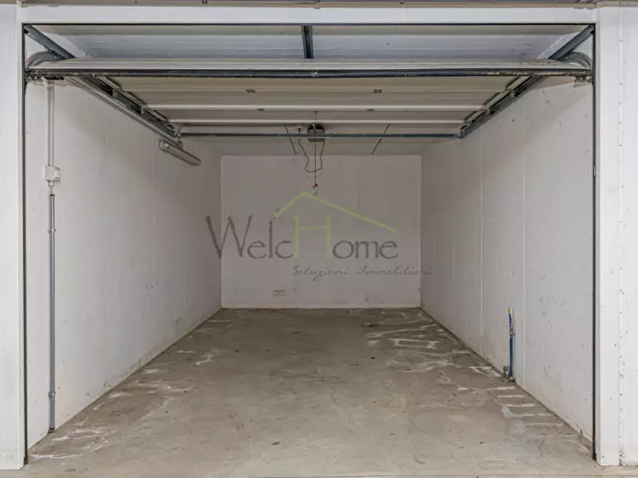 Immagine 20 di Appartamento in vendita  in Via Raffaello a Tavernerio