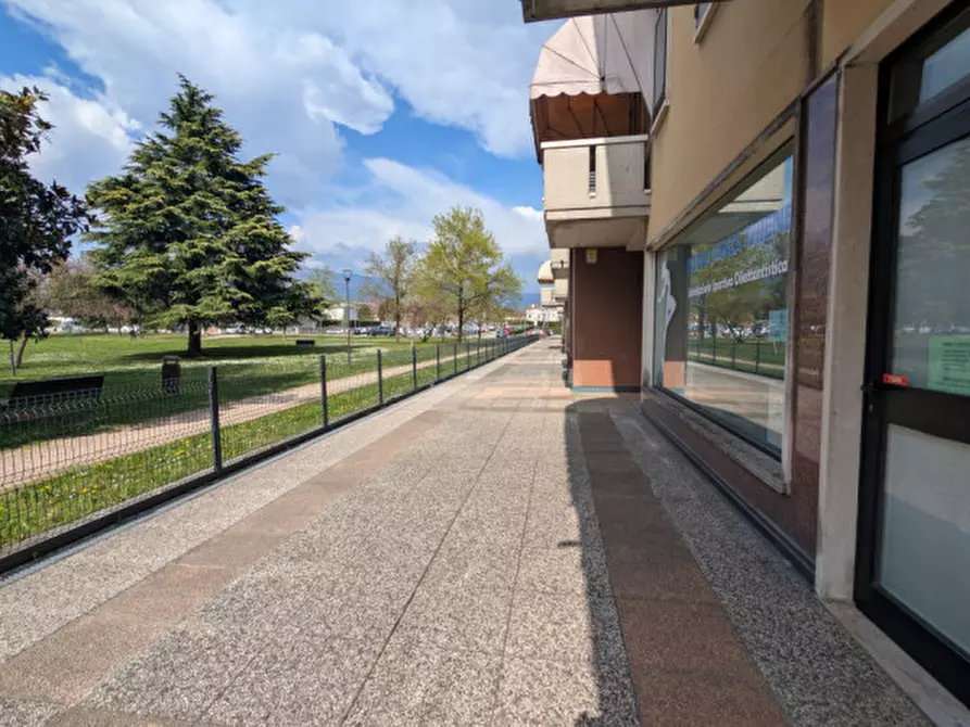 Immagine 6 di Negozio in vendita  in Thiene Via Giovanni XXIII a Thiene