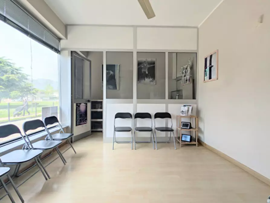 Immagine 7 di Negozio in vendita  in Thiene Via Giovanni XXIII a Thiene