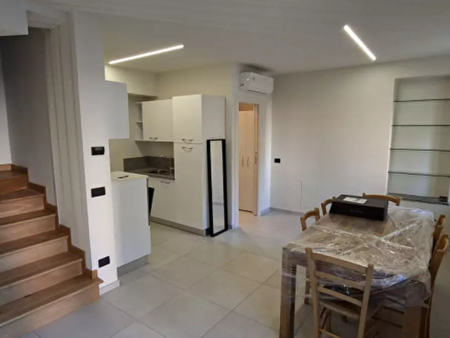 Immagine 2 di Casa indipendente in affitto  in Via Urbano Rattazzi a Alba