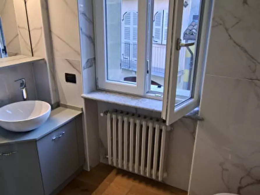Immagine 11 di Casa indipendente in affitto  in Via Urbano Rattazzi a Alba