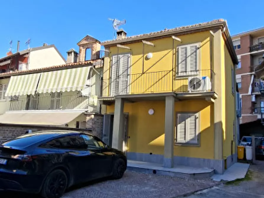 Immagine 20 di Casa indipendente in affitto  in Via Urbano Rattazzi a Alba