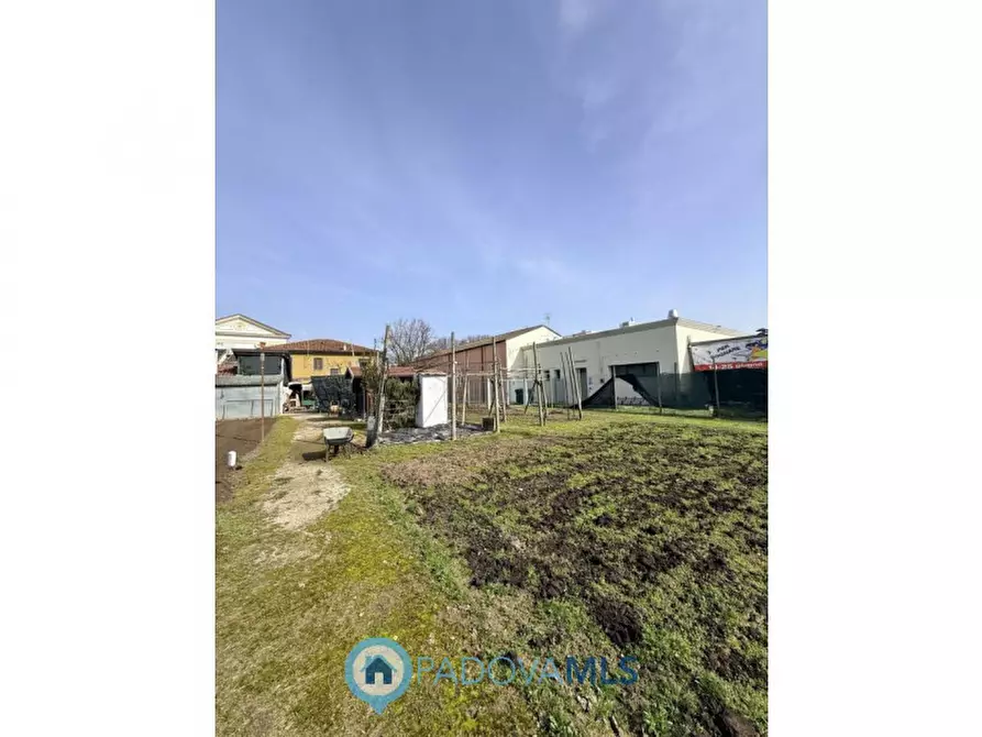 Immagine 18 di Villetta a schiera in vendita  a Padova