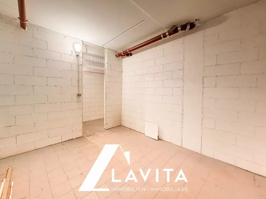 Immagine 29 di Appartamento in vendita  in Via Resia - Reschenstraße a Bolzano