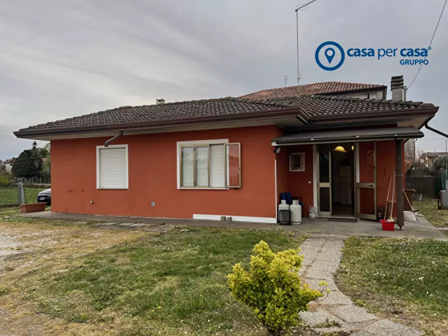 Immagine 1 di Casa indipendente in vendita  in Via Pisana a Stanghella