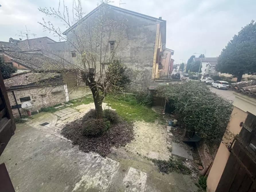 Immagine 38 di Casa indipendente in vendita  in Via T. Righi a Brescello