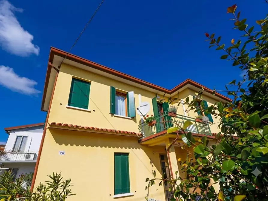 Immagine 2 di Appartamento in vendita  in Via Tripoli a Selvazzano Dentro