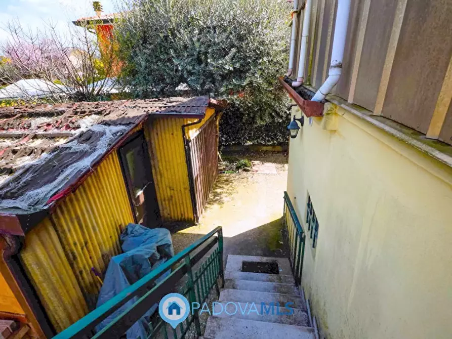 Immagine 45 di Appartamento in vendita  in Via Tripoli a Selvazzano Dentro