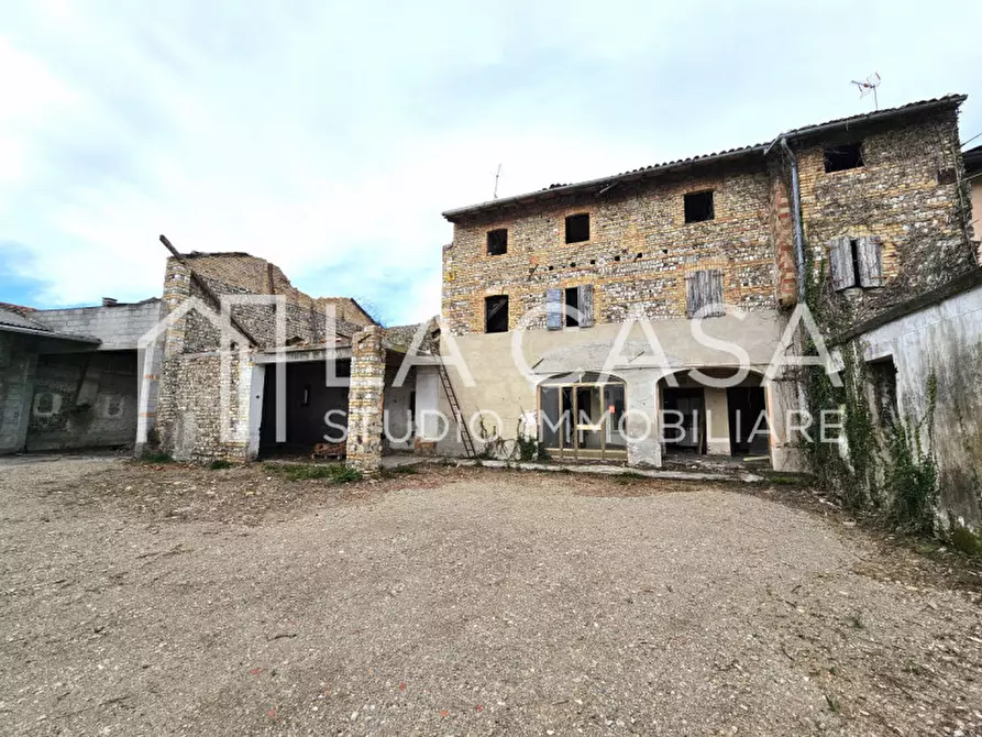 Immagine 2 di Rustico / casale in vendita  in Via Principale 59 a San Martino Al Tagliamento