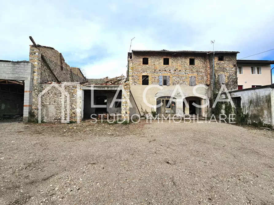 Immagine 3 di Rustico / casale in vendita  in Via Principale 59 a San Martino Al Tagliamento