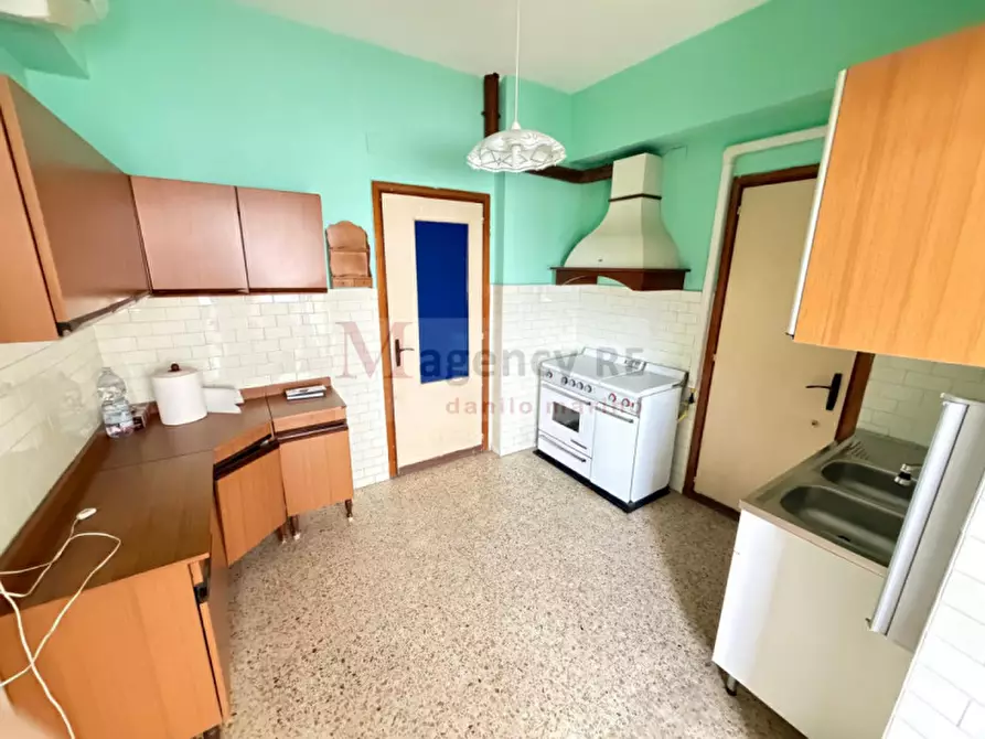 Immagine 4 di Appartamento in vendita  in via sila 19 a Reggio Di Calabria