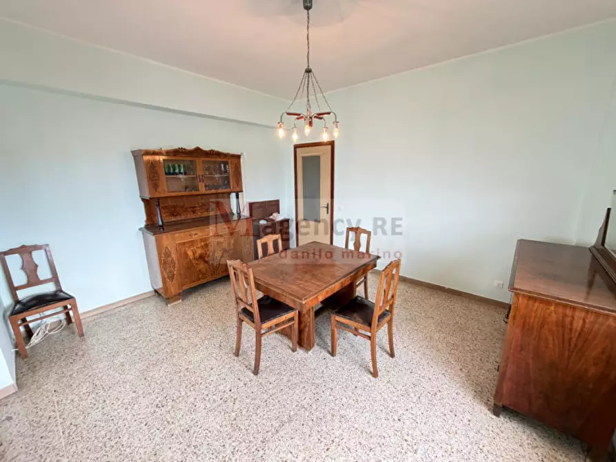 Immagine 9 di Appartamento in vendita  in via sila 19 a Reggio Di Calabria