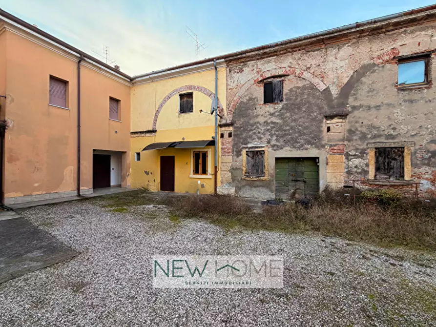 Immagine 3 di Villetta a schiera in vendita  in Via Scuderlando 323 a Verona
