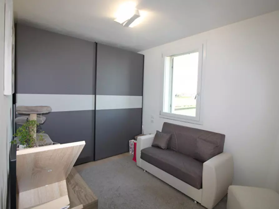 Immagine 10 di Villetta a schiera in vendita  in Strada di Casale a Vicenza