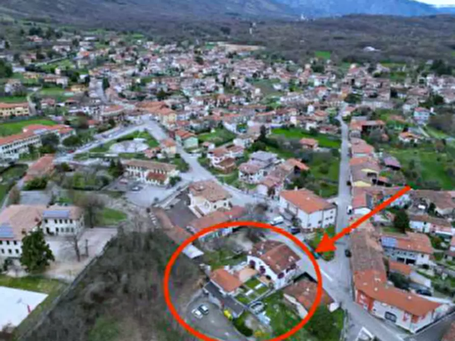 Immagine 3 di Negozio in vendita  in Via Trieste, 55 a Aviano