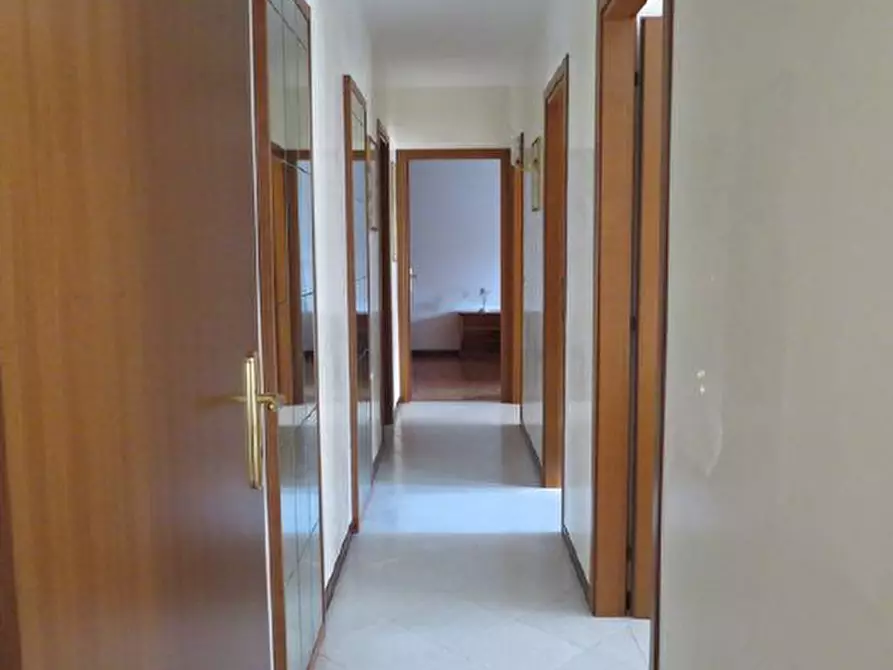Immagine 3 di Appartamento in vendita  in Via Andrea del Castagno, 7 a Mira