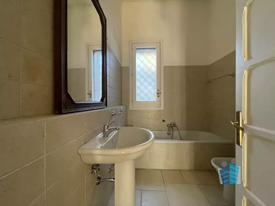 Immagine 22 di Appartamento in vendita  in via madonna delle vigne 4 a San Cesario Di Lecce