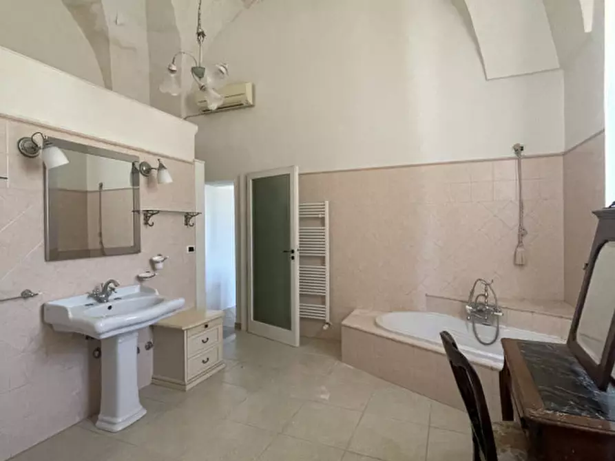 Immagine 31 di Appartamento in vendita  in via madonna delle vigne 4 a San Cesario Di Lecce