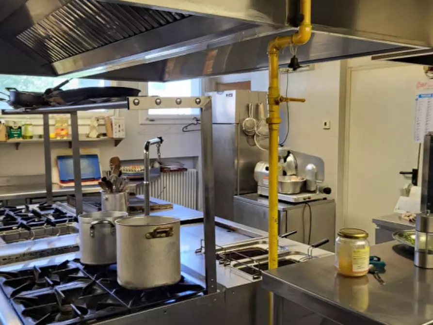 Immagine 9 di Attività commerciale in vendita  in Strada del Santo, 64 a Cadoneghe