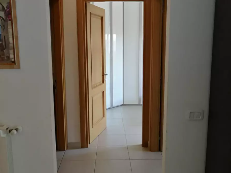 Immagine 14 di Appartamento in affitto  in Via Wanda Osiris, 27 a Roma