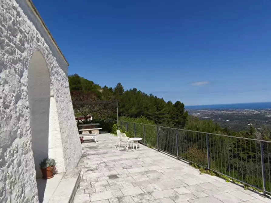 Immagine 2 di Rustico / casale in vendita  a Fasano