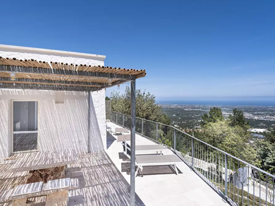 Immagine 7 di Rustico / casale in vendita  a Fasano