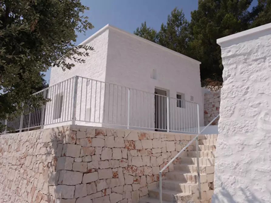 Immagine 13 di Rustico / casale in vendita  a Fasano