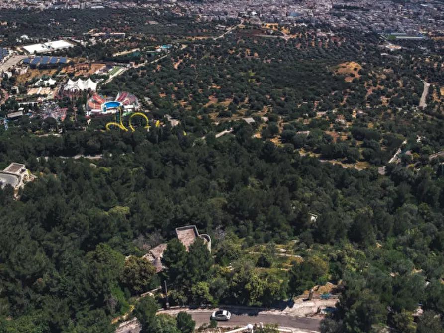 Immagine 18 di Rustico / casale in vendita  a Fasano